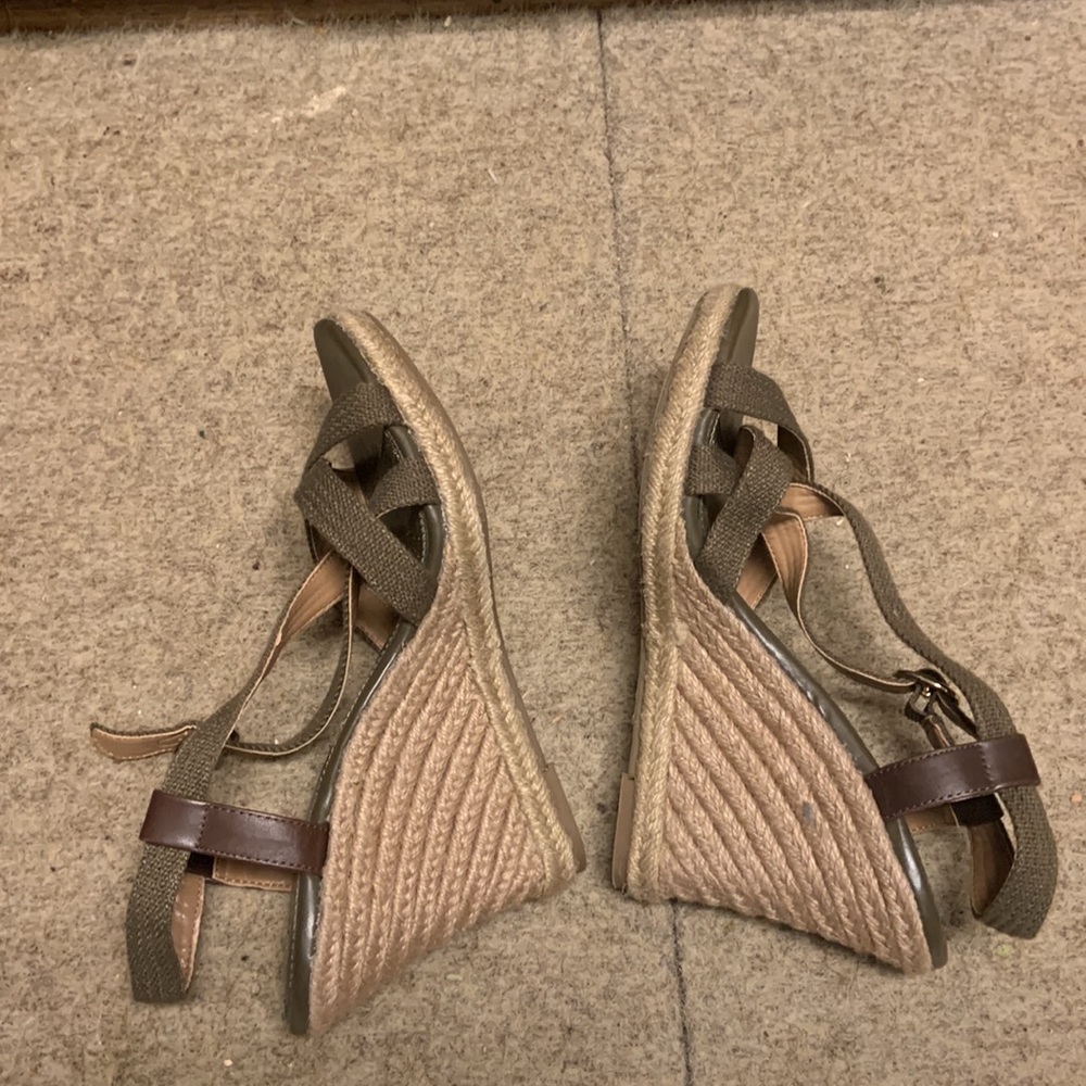 Banana Republic Canvas Shoes 8 View 5
